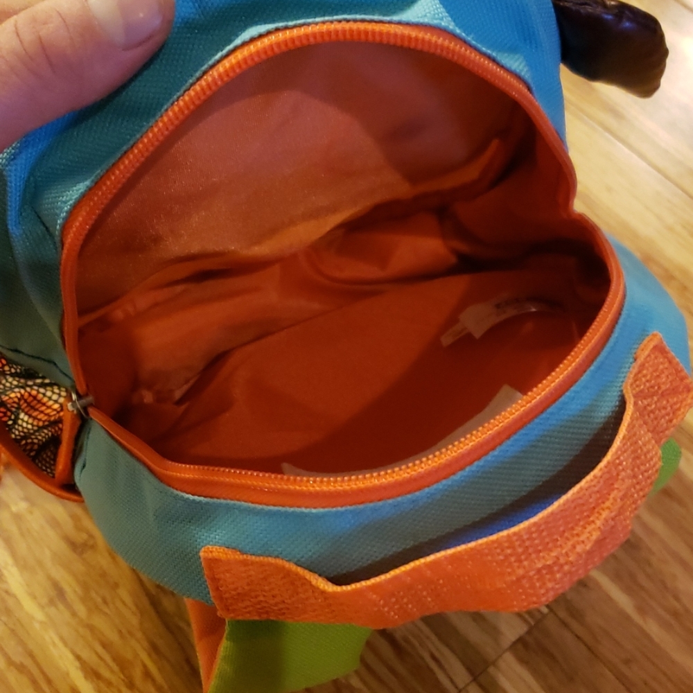 Skip Hop toddler back pack - Picture 3 of 5